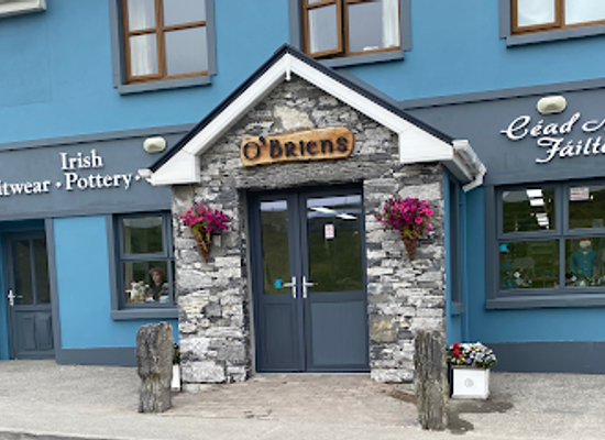 ireland/cliffs-of-moher/shop/o-briens-crafts-knitwear