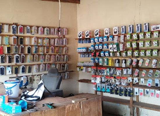 malawi/cape-maclear/shop/juma-phone-solutions-and-accessories