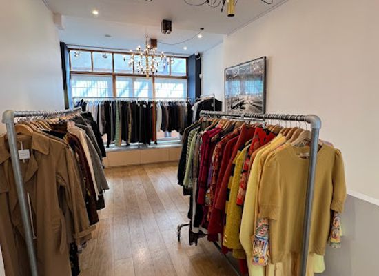france/paris/shop/ale-paris-luxury-vintage-boutique-and-custom-tailoring