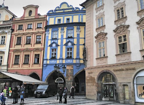 czechia/east-bohemia/shop/erpet-crystal-porcelain-jewelry