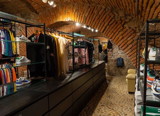 slovakia/spis/shop/shoes-industries