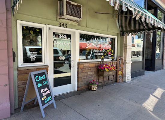 oregon/pendleton/shop/buttercup-barley-s-flowers-gifts