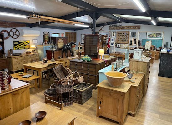 united-kingdom/cambridgeshire/shop/weird-wonderful-antiques