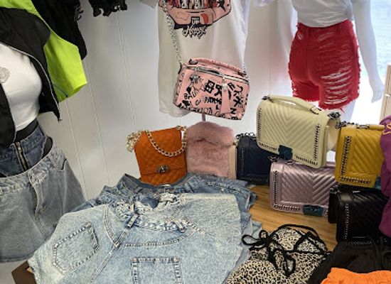 iowa/dubuque/shop/pop-out-shop