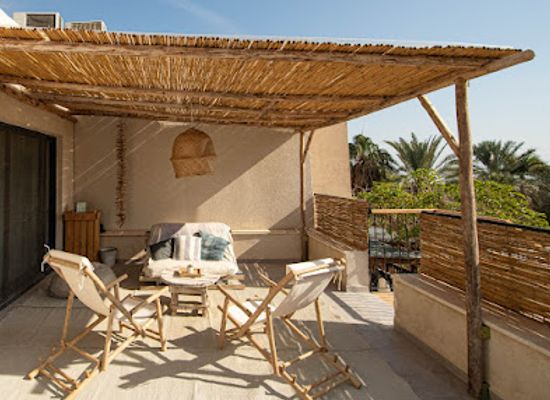 israel/ein-gedi/shop/yonit-beauty-art