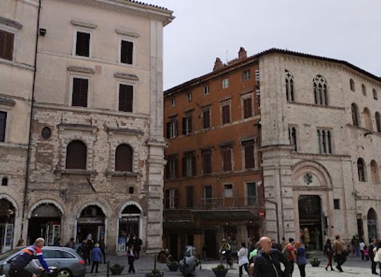 italy/perugia/shop/la-bottega-del-papiro-s-a-s