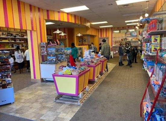 colorado/steamboat-springs/shop/steamboat-fun-and-games