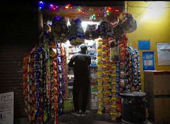 bhutan/samdrup-jongkhar/shop/gupta-pan-shop