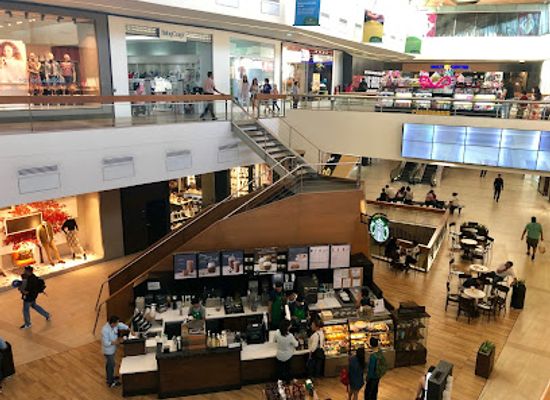 bolivia/lake-titicaca-basin/shop/las-brisas-mall