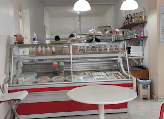 cabo-verde/boa-vista/shop/cachupa-coffee-shop