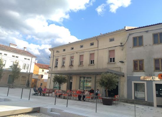 slovenia/littoral/shop/erilo