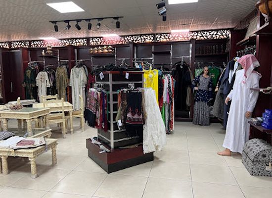 jordan/eastern-highlands/shop/black-iris-bazaar-hand-craft-dead-sea-products