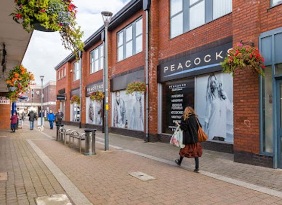 united-kingdom/flintshire/shop/peacocks