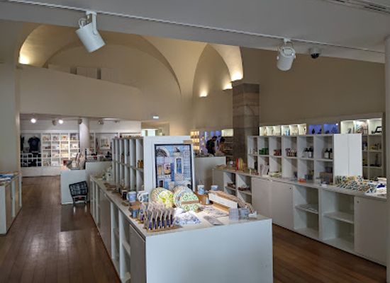 portugal/beira-baixa/shop/lisbon-shop