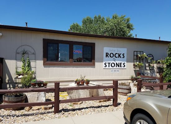 south-dakota/black-hills/shop/indigo-iris-rocks-and-stones