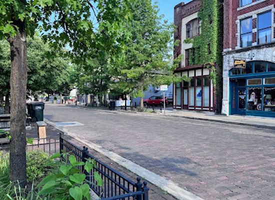 ohio/dayton/downtown-dayton/shop/eclectic-essentials