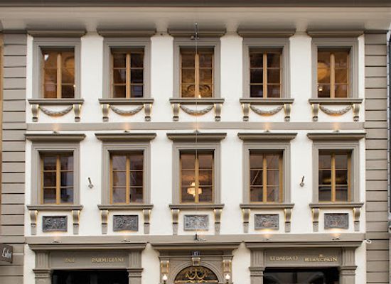 switzerland/zug/shop/lohri-ag-lohri-haus