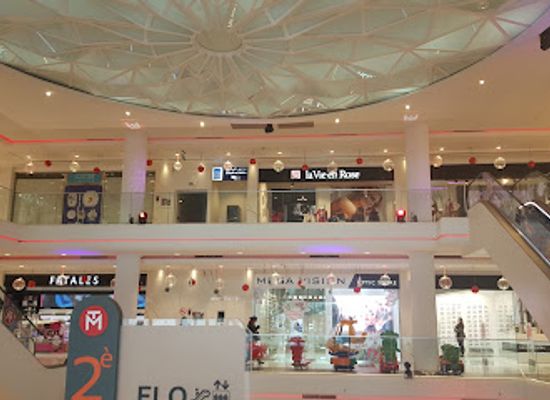 tunisia/the-dahar-mountains/shop/tunisia-mall-2