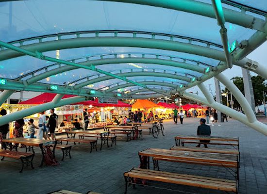 south-korea/yeosu-ocean-park/shop/yeosu-romantic-carriage-street