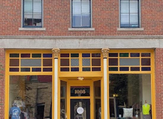 indiana/lafayette/shop/retail-therapy-boutique-retail-pets