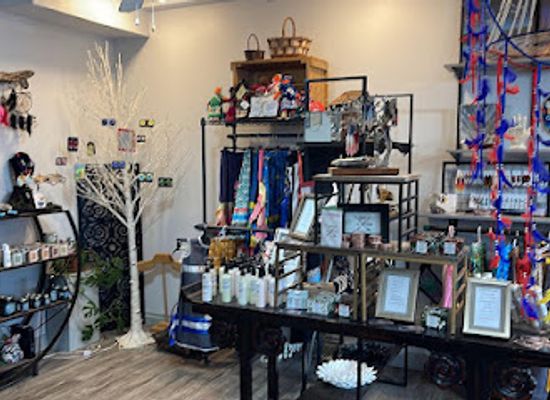 canada/saskatchewan/shop/indigenous-artisan-gift-shop-gallery-by-twig-squirrel