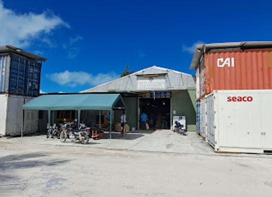 kiribati/kiritimati/shop/betty-trading