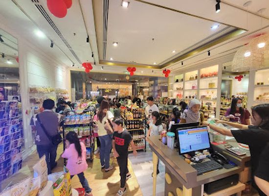 malaysia/sabah/shop/iks-mart-kk-sabah-souvenir-shop-with-cafe-in-house