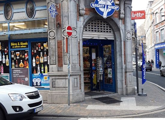 belgium/dinant/shop/dinant-night-shop