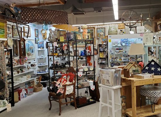 california/santa-clarita/shop/country-antique-fair-mall