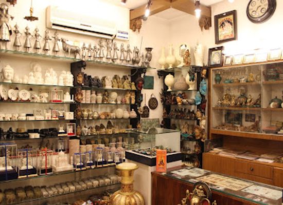 india/hyderabad/banjara-hills/shop/manglam-handicrafts-boutique-handicrafts-emporium