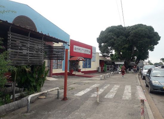 gabon/ogooue-maritime-province/shop/home-city-center