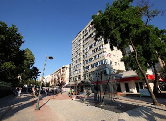 turkiye/ankara/kavaklidere/shop/olgunlar-caddesi-girisi