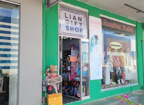 aruba/oranjestad/shop/lian-gift-shop