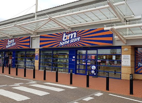 united-kingdom/cardiff/cardiff-bay/shop/b-m-home-store