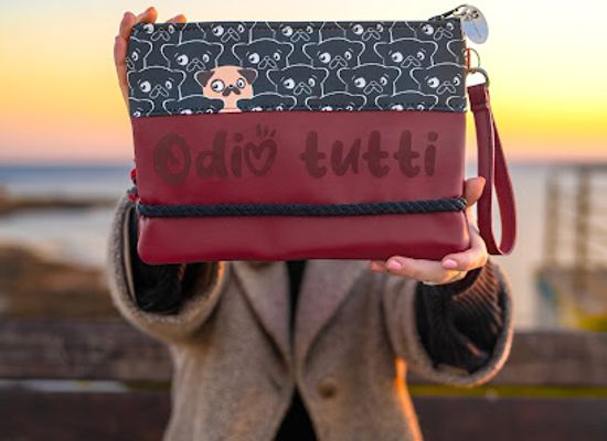 italy/via-francigena/shop/punteggiatura-borse-handmade