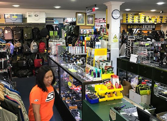 brunei/bandar-seri-begawan/kiulap/shop/gl-extra-enterprise