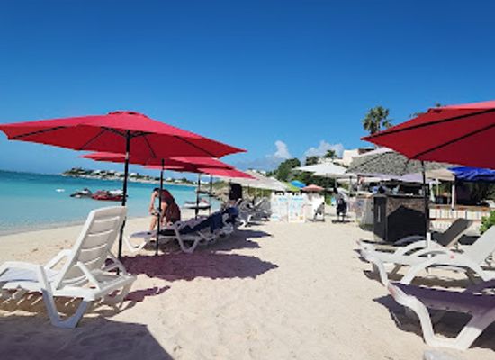 turks-and-caicos-islands/sapodilla-bay-beach/shop/sapodilla-bay-beach-umbrellas
