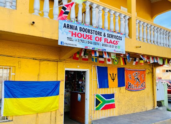 sint-maarten/little-bay/shop/arnia-bookstore-house-of-flags