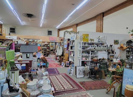 maine/camden/shop/antiques-at-10-mechanic