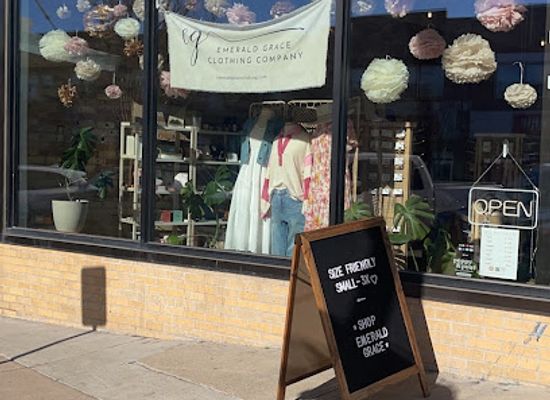 south-dakota/brookings/shop/emerald-grace-clothing-co