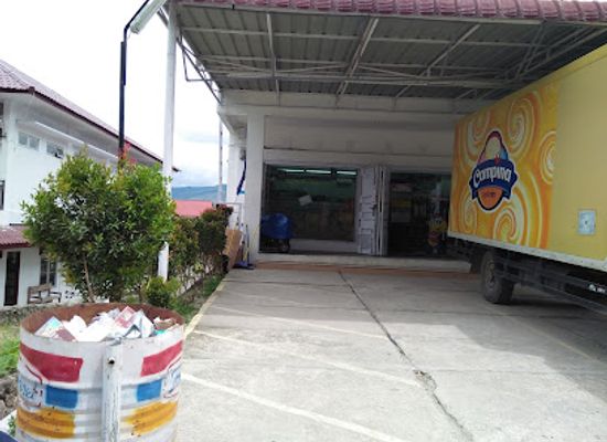 indonesia/lake-toba/shop/indomaret-raya-simanindo-samosir
