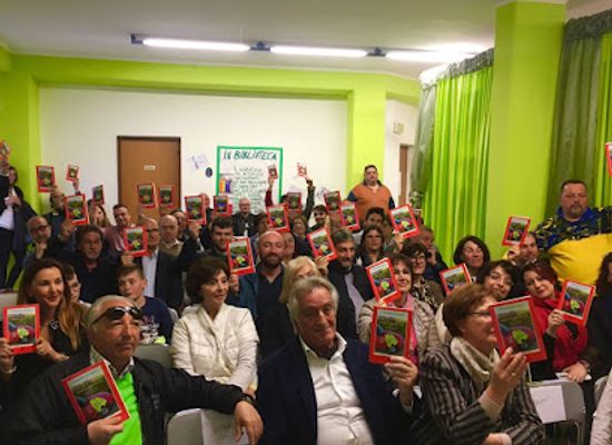 italy/abruzzo/shop/giubbotto-giallo-storie-di-corse-e-di-vita
