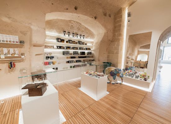 italy/matera/sasso-caveoso/shop/gocciagoccia