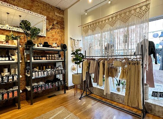 virginia/charlottesville/shop/bittersweet
