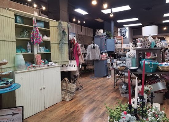 washington/lake-chelan/shop/lush-life