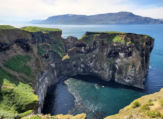 iceland/saudarkrokur/shop/drangey-tours