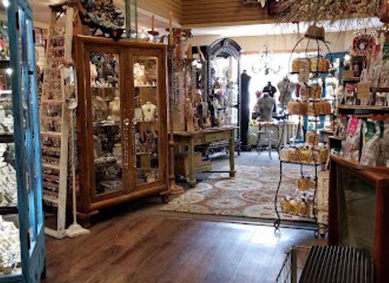 washington/leavenworth/shop/garnishes-boutique