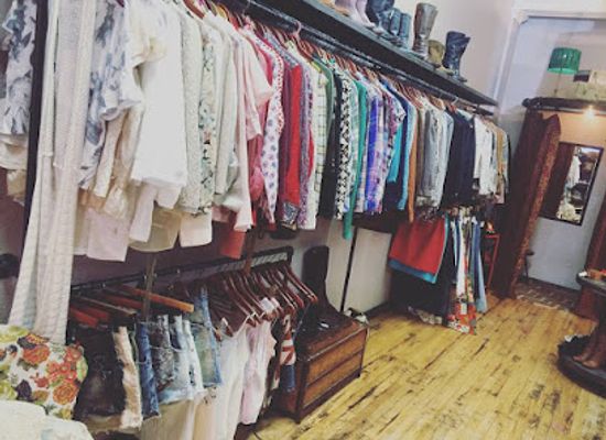 south-dakota/rapid-city/shop/elan-s-vintage-boutique