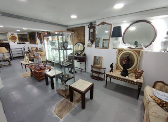 spain/salamanca/san-bernardo/shop/tiendas-eme