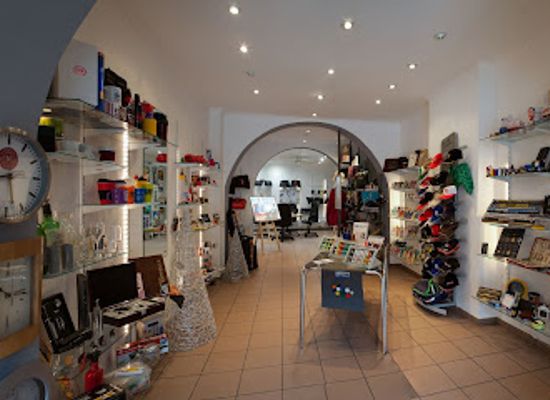 belgium/liege/cointe/shop/gemini-gift